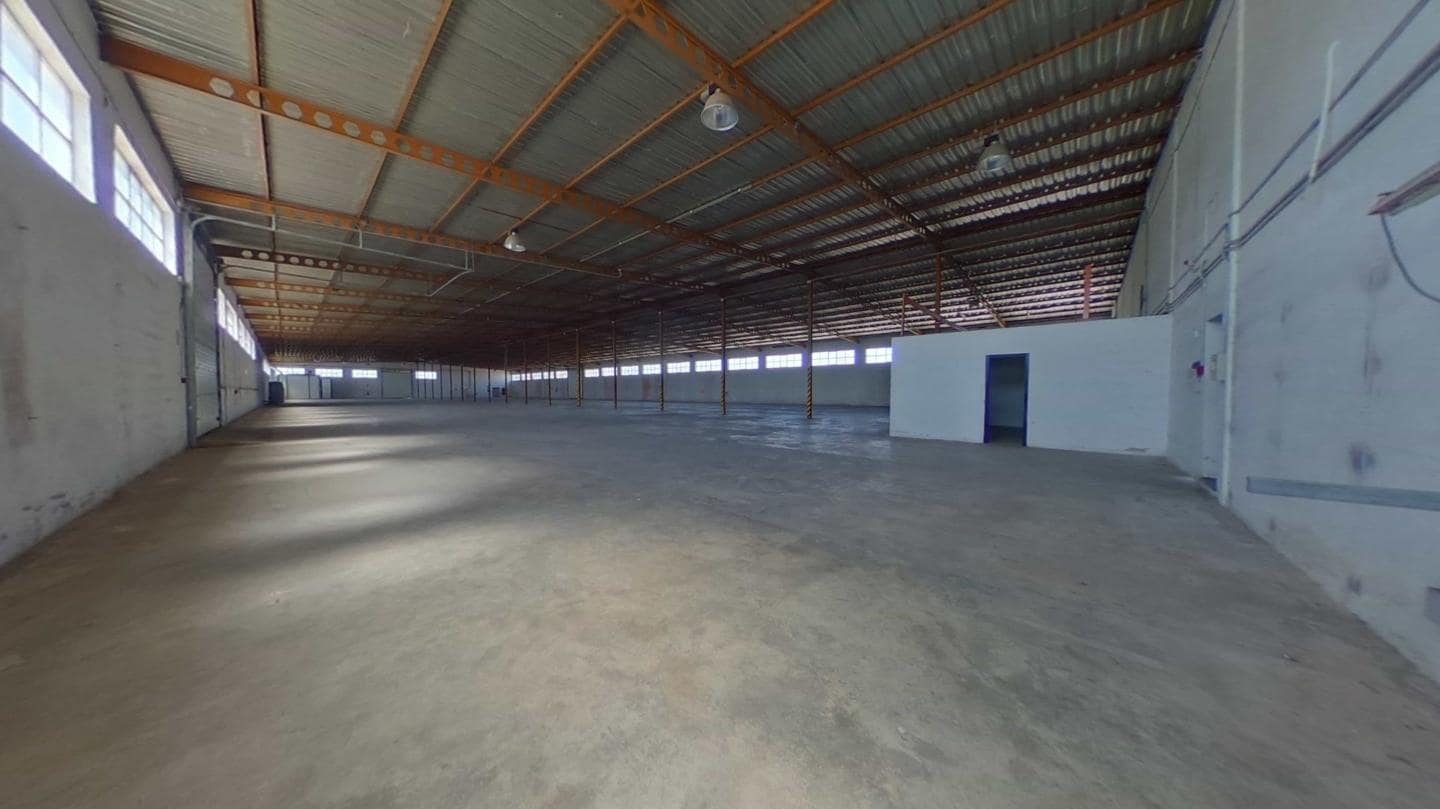 Comercial para venda em Oliva - 690 000 € (Ref: 9427709)