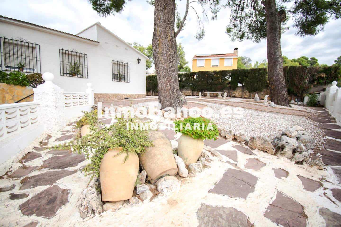 Chalet de 4 habitaciones en Torrent en venta con piscina garaje - 325.000 € (Ref: 9427712)