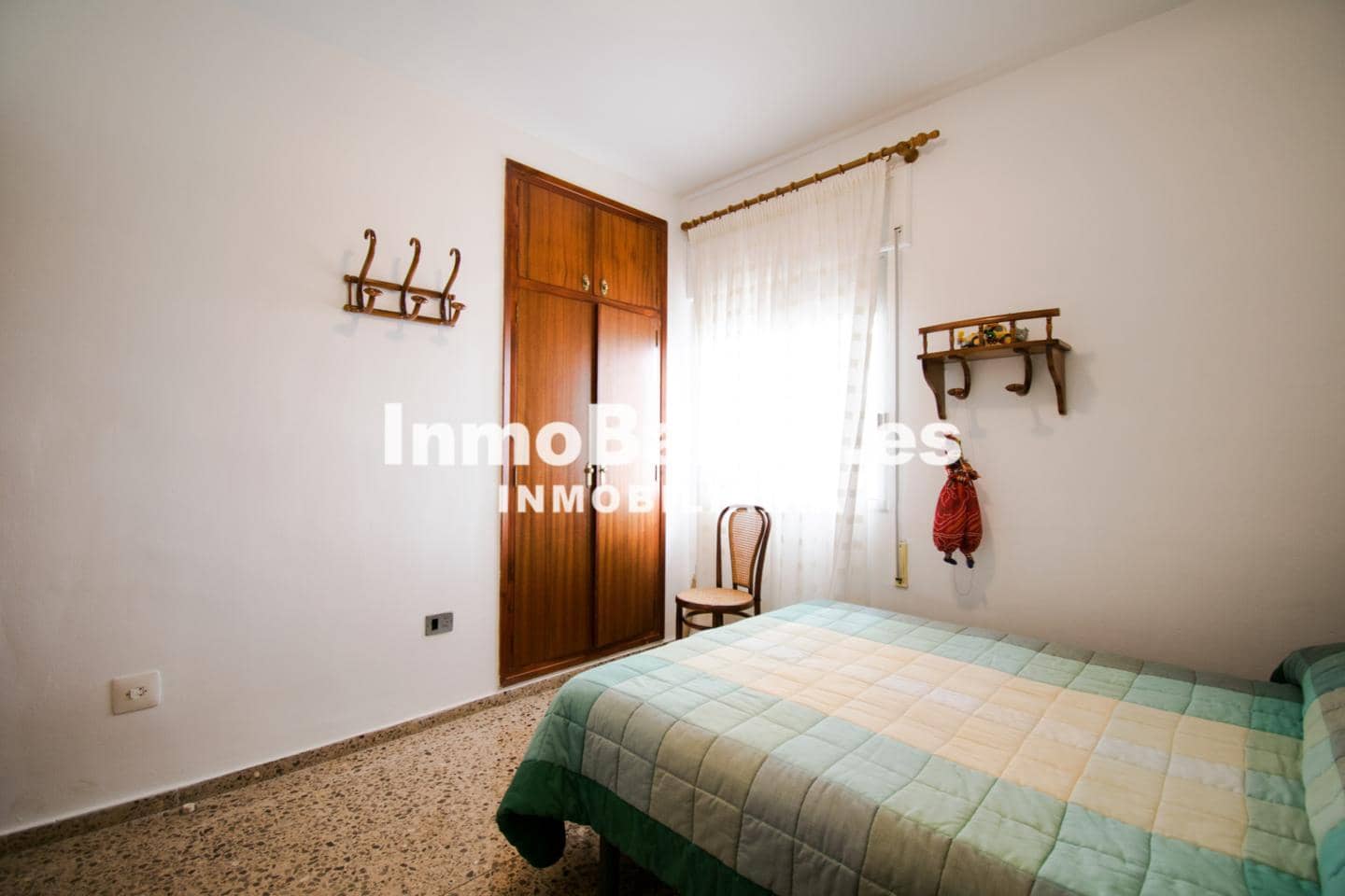 Chalet de 4 habitaciones en Torrent en venta con piscina garaje - 325.000 € (Ref: 9427712)