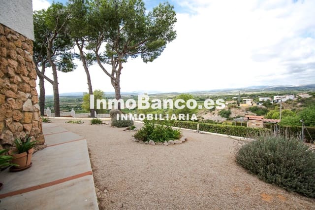 Chalet de 4 habitaciones en Torrent en venta con piscina garaje - 325.000 € (Ref: 9427712)