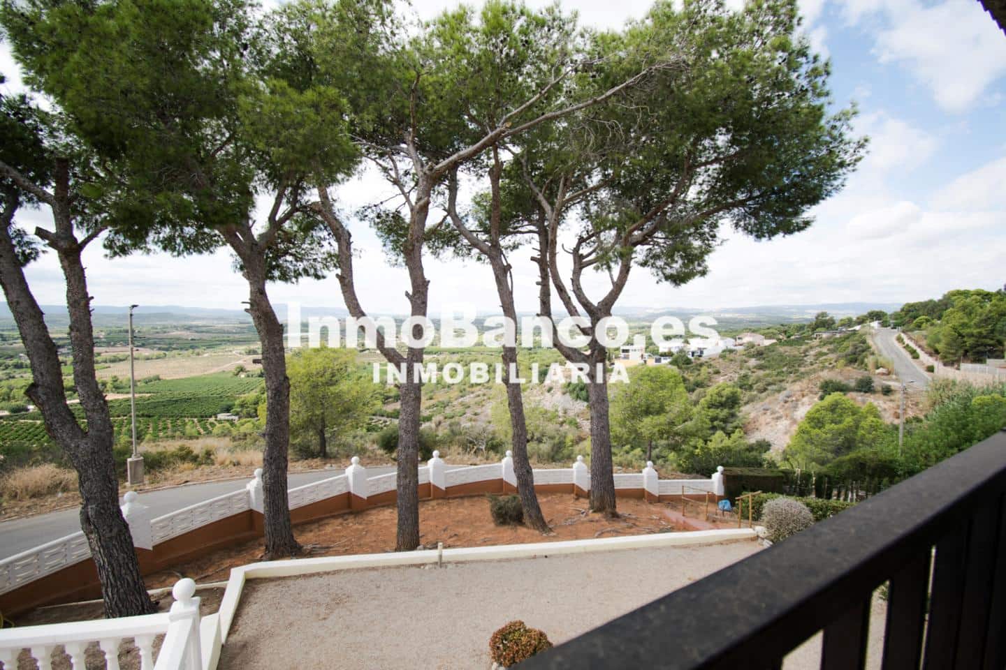 Chalet de 4 habitaciones en Torrent en venta con piscina garaje - 325.000 € (Ref: 9427712)