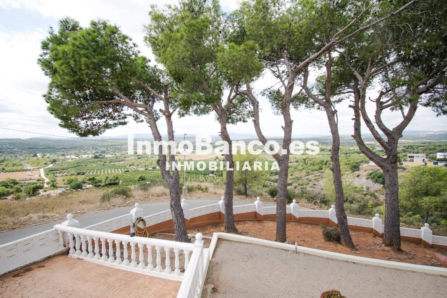 Chalet de 4 habitaciones en Torrent en venta con piscina garaje - 325.000 € (Ref: 9427712)