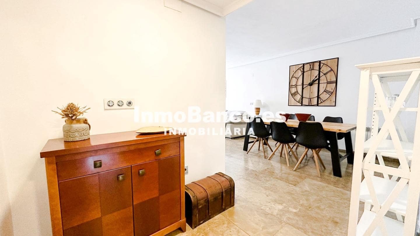 Piso de 3 habitaciones en València ciudad en alquiler con garaje - 2.200 € (Ref: 9427716)