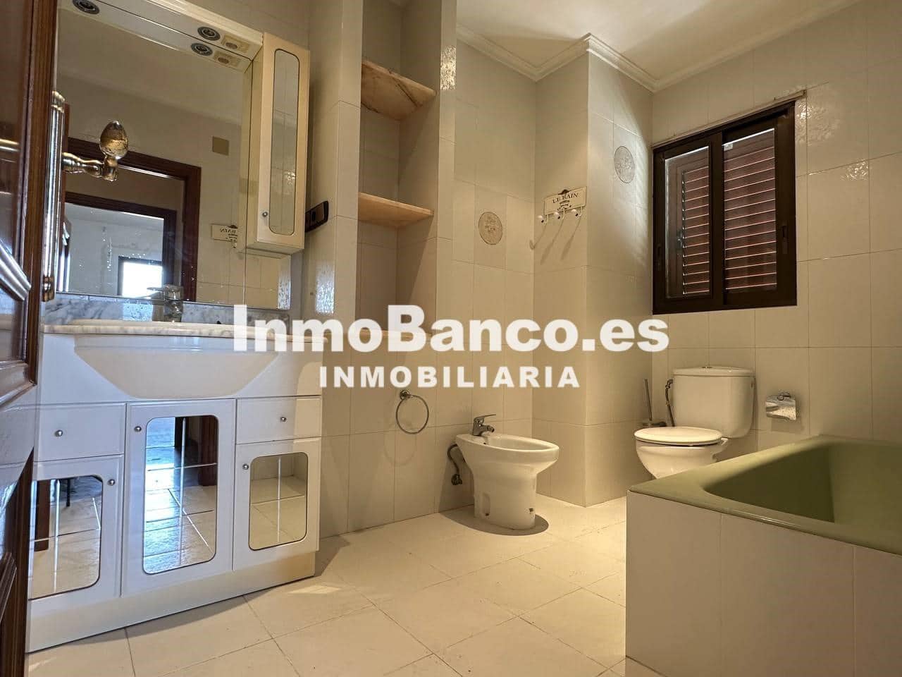 6 camera da letto Villa in vendita in Chiva con piscina - 450.000 € (Rif: 9427717)