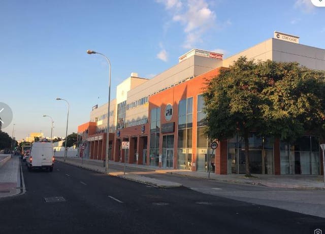 2 bedroom Business for sale in Puntales - Zona Franca, Cádiz city - € 575,000 (Ref: 9427719)