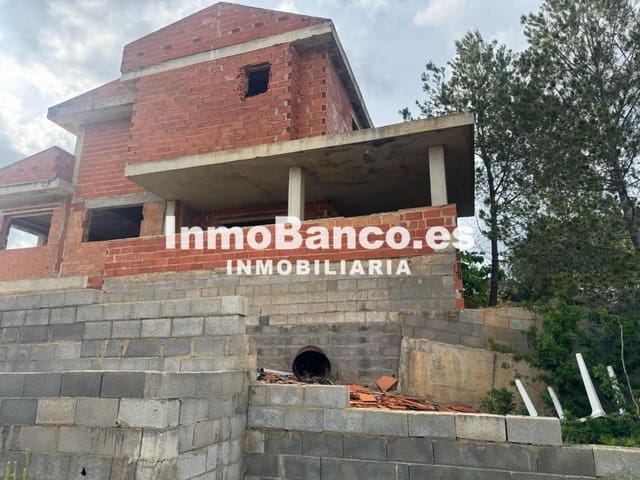 3 sypialnia Willa na sprzedaż w Turís - 122 000 € (Ref: 9427727)