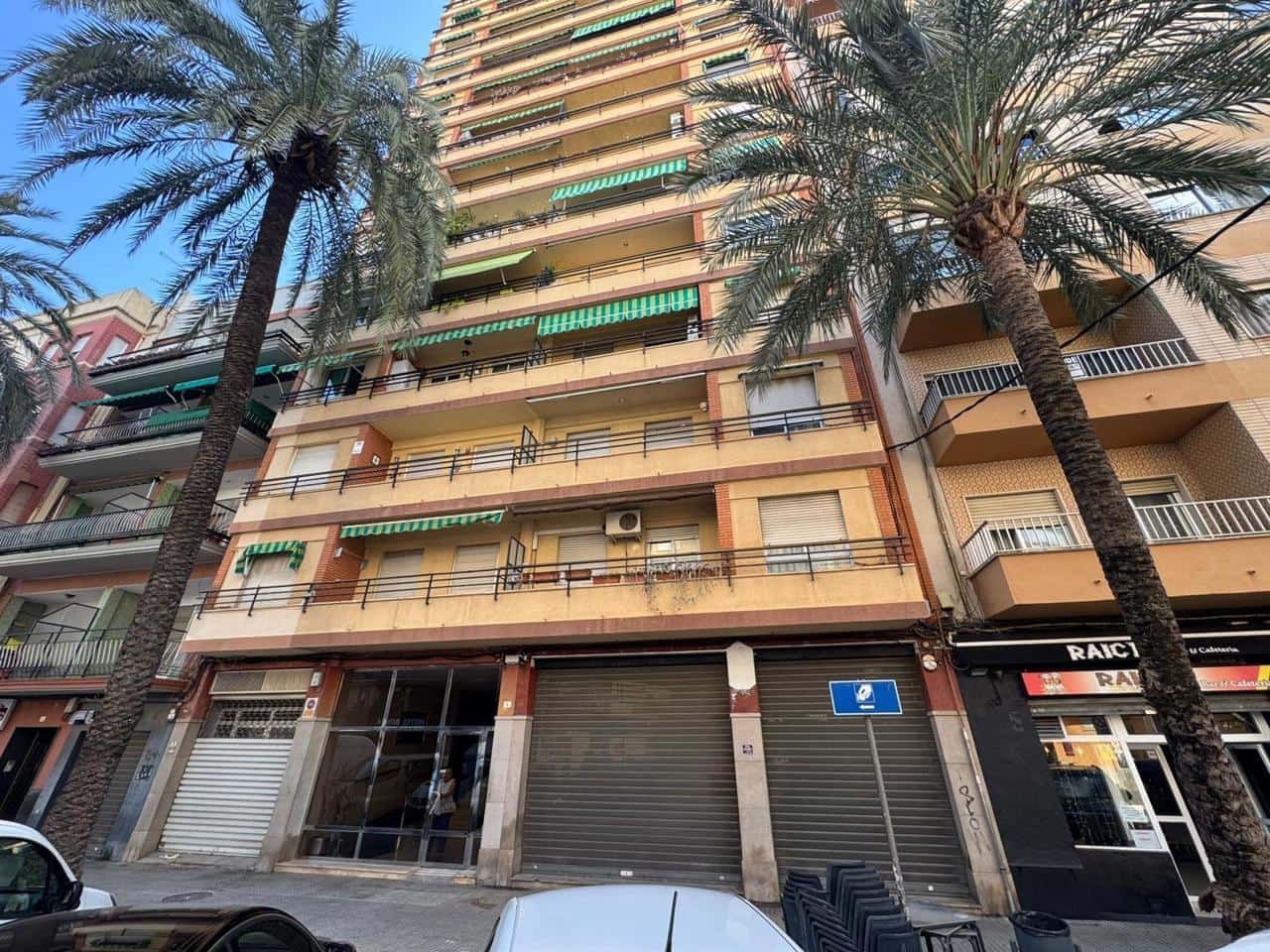 1 soverom Bedrift til salgs i Gandia - € 207 000 (Ref: 9427733)