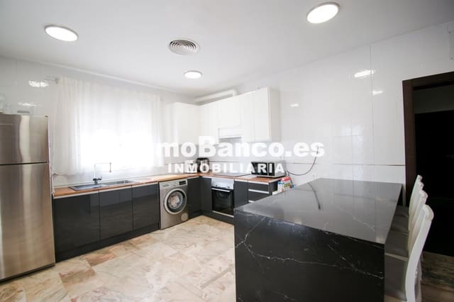 5 quarto Moradia para venda em Chiva - 360 000 € (Ref: 9427738)