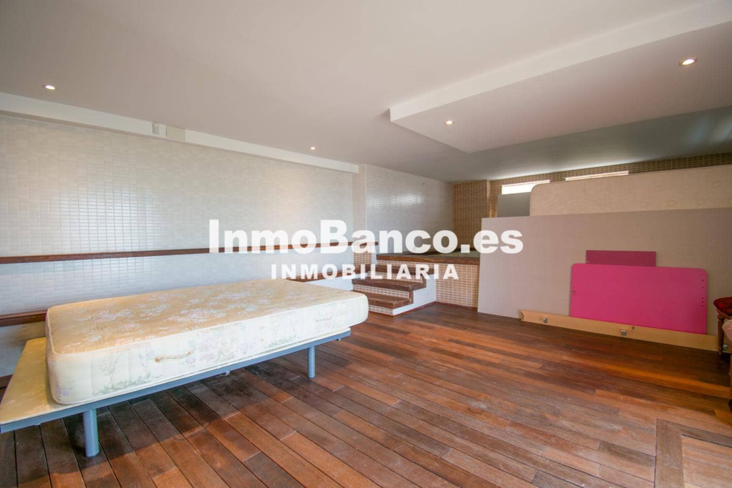 5 quarto Moradia para venda em Chiva - 360 000 € (Ref: 9427738)