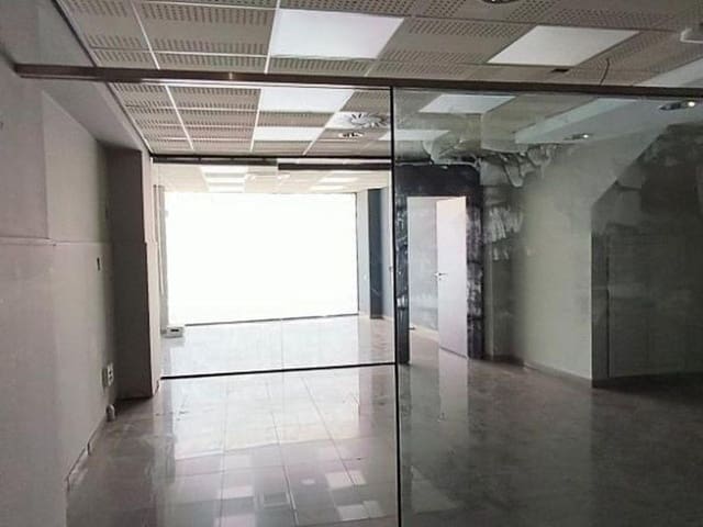 2 makuuhuone Yritys myytävänä paikassa Carlet - 80 285 € (Ref: 9427739)