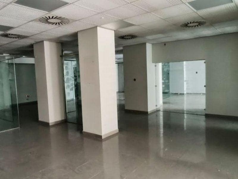 2 makuuhuone Yritys myytävänä paikassa Carlet - 80 285 € (Ref: 9427739)