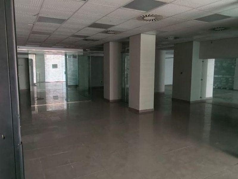 2 makuuhuone Yritys myytävänä paikassa Carlet - 80 285 € (Ref: 9427739)