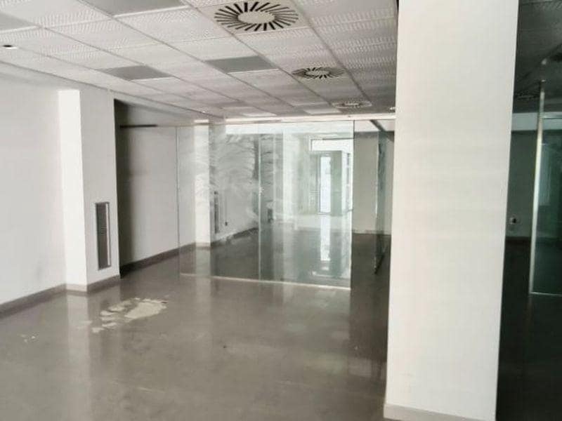 2 makuuhuone Yritys myytävänä paikassa Carlet - 80 285 € (Ref: 9427739)