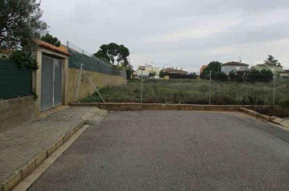 Landgrundstück zu verkaufen in Moncada - 249.000 € (Ref: 9427745)