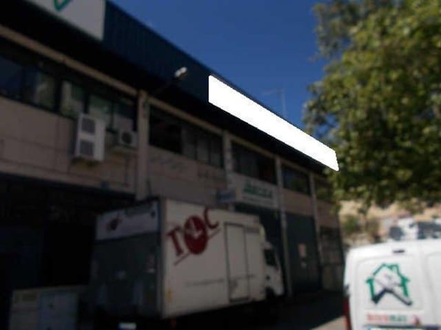 Erhverv til salg i San Sebastián de los Reyes - € 323.800 (Ref: 9427751)