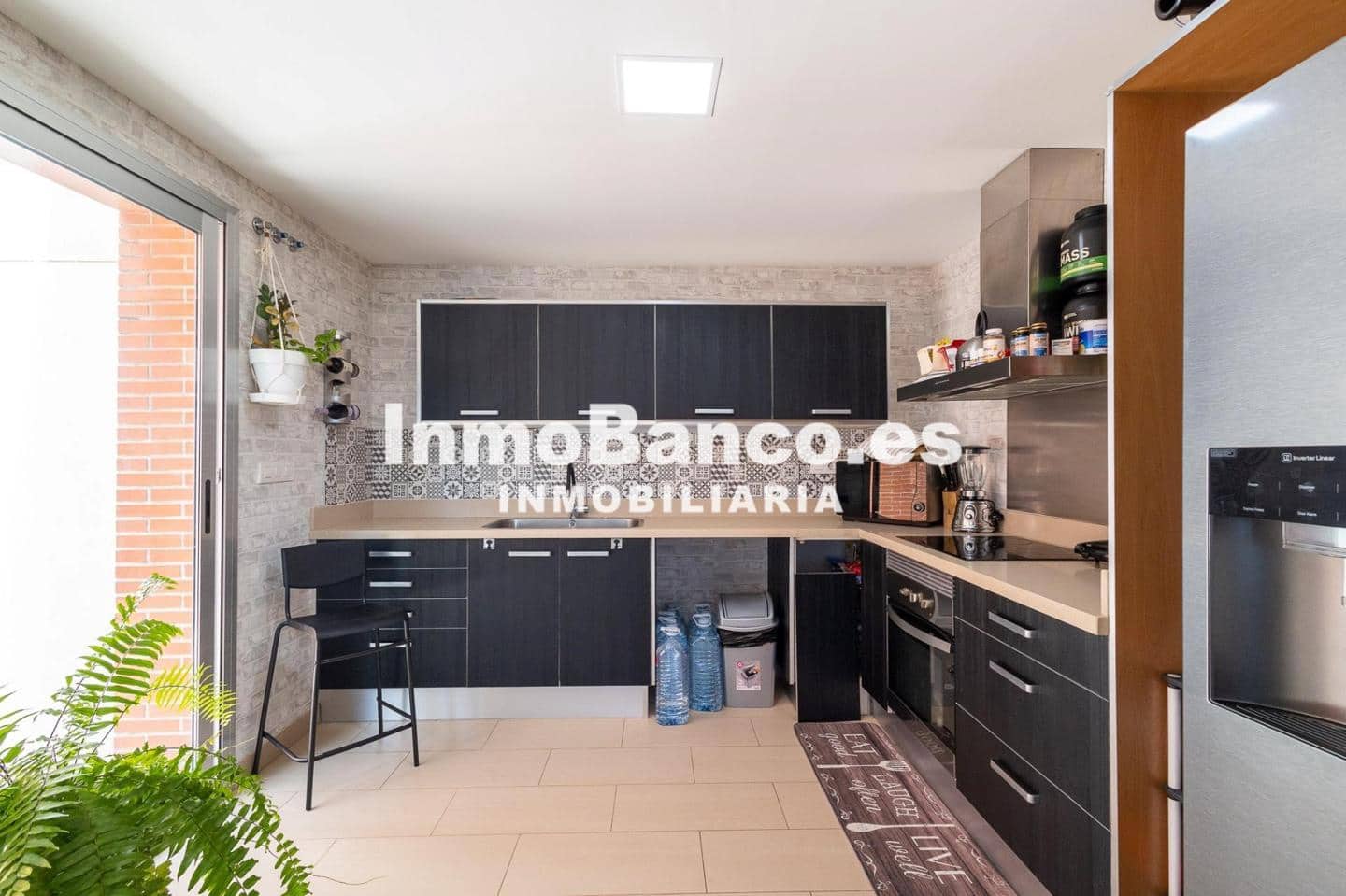 3 chambre Villa/Maison à vendre à Chiva avec garage - 360 000 € (Ref: 9427753)