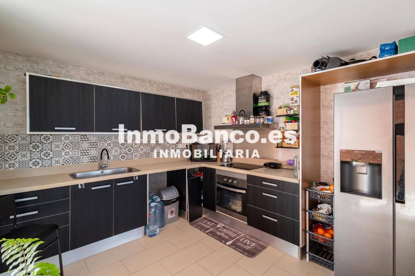 3 chambre Villa/Maison à vendre à Chiva avec garage - 360 000 € (Ref: 9427753)