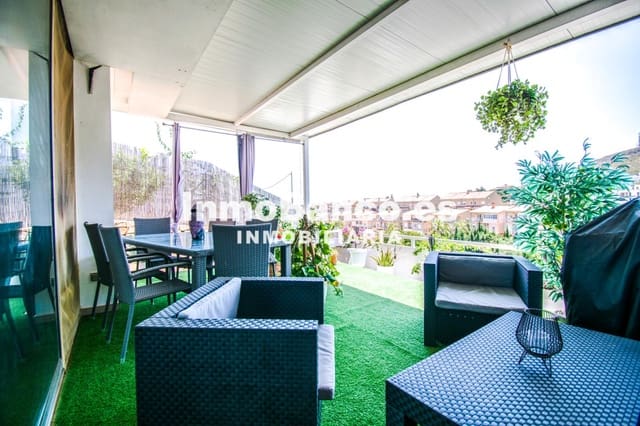 3 chambre Villa/Maison à vendre à Chiva avec garage - 360 000 € (Ref: 9427753)