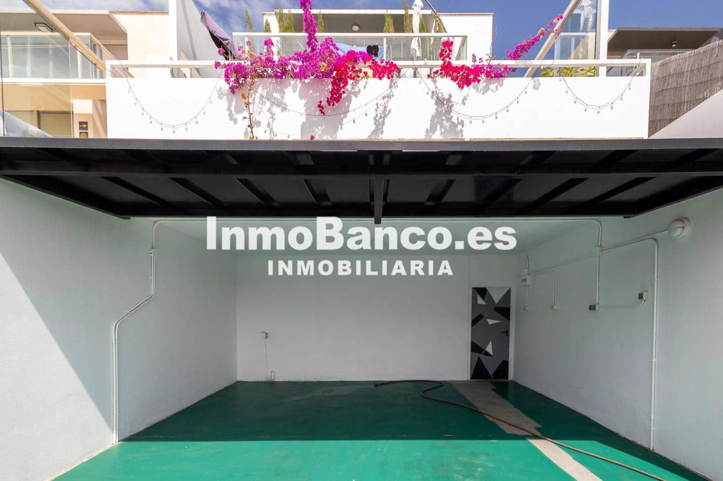 3 chambre Villa/Maison à vendre à Chiva avec garage - 360 000 € (Ref: 9427753)