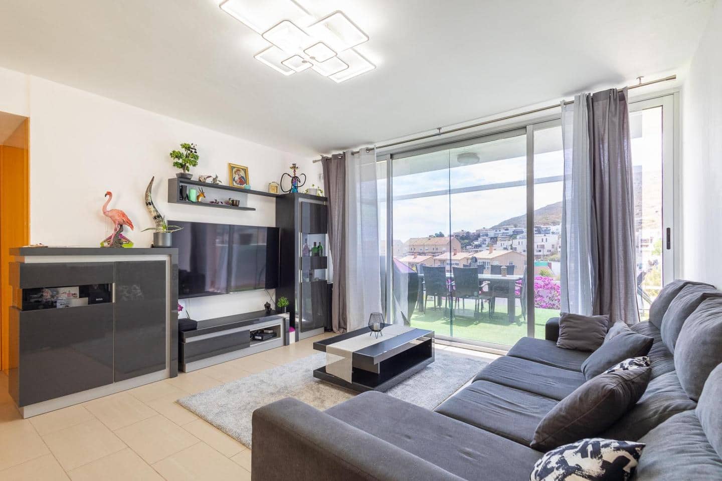 3 chambre Villa/Maison à vendre à Chiva avec garage - 360 000 € (Ref: 9427753)