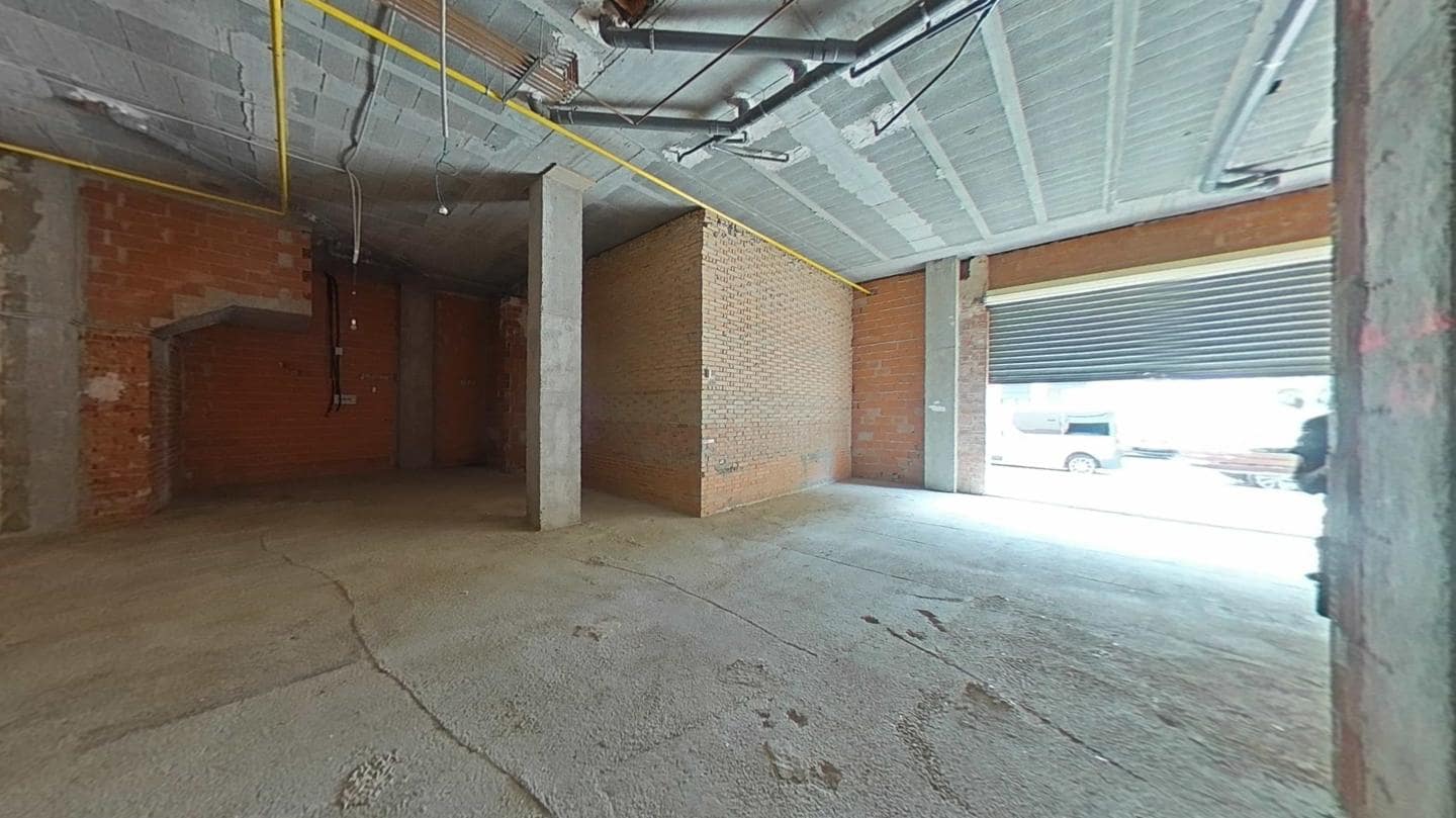 1 slaapkamer Bedrijf te koop in Aldaia - € 63.100 (Ref: 9427756)