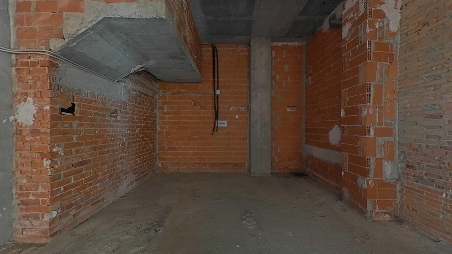 1 slaapkamer Bedrijf te koop in Aldaia - € 63.100 (Ref: 9427756)