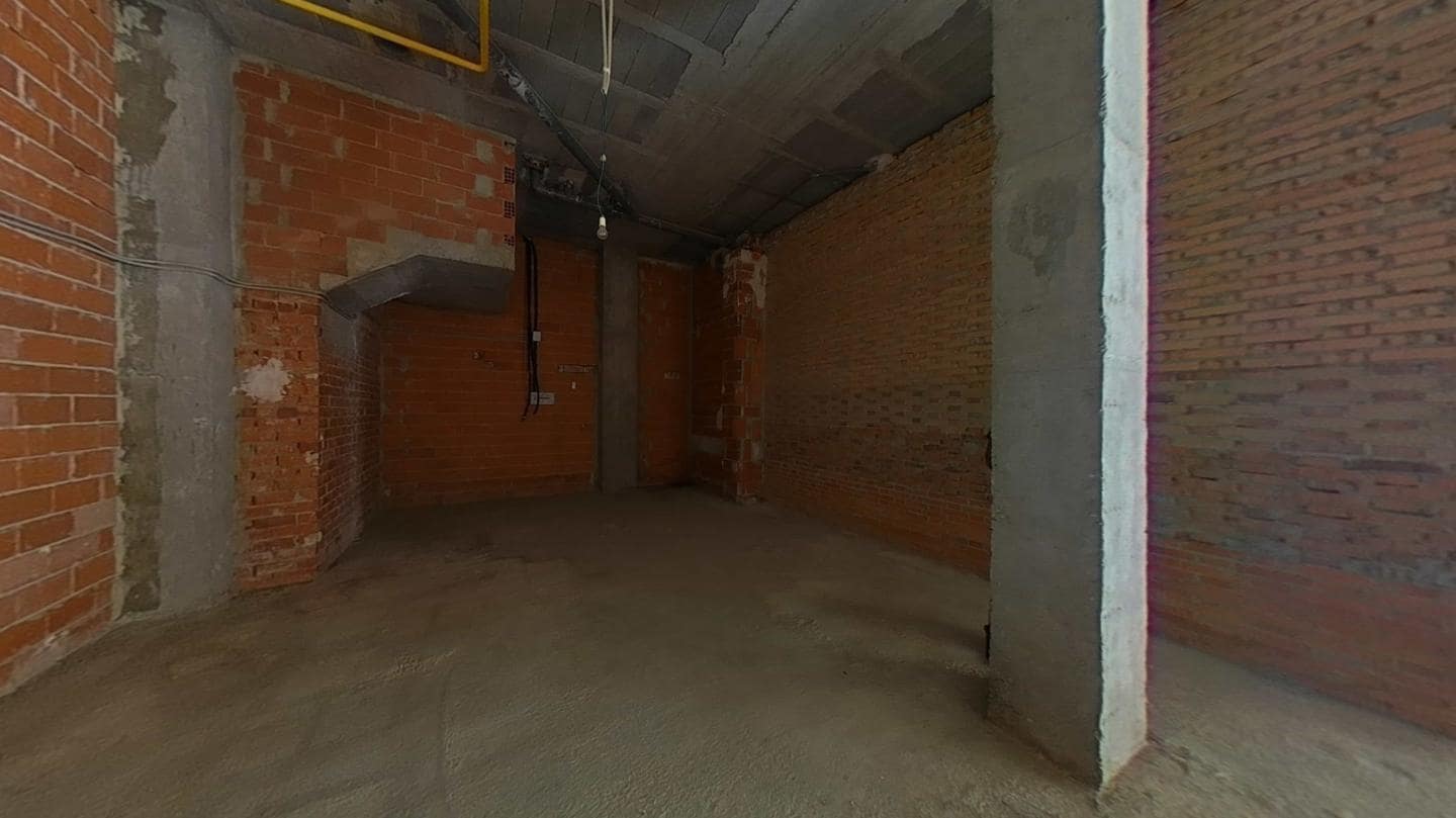 1 slaapkamer Bedrijf te koop in Aldaia - € 63.100 (Ref: 9427756)