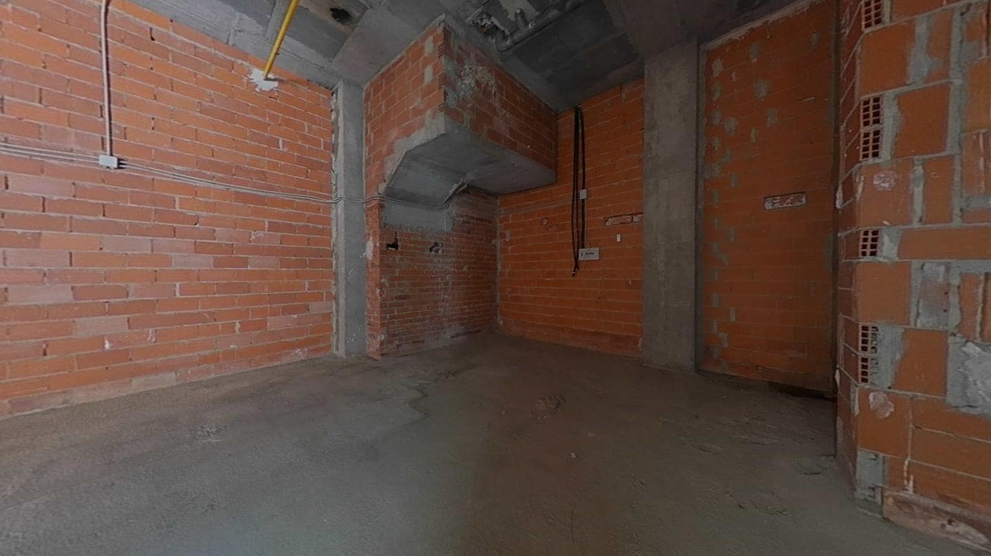 1 slaapkamer Bedrijf te koop in Aldaia - € 63.100 (Ref: 9427756)