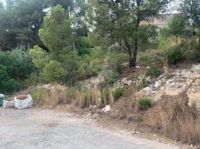 Mark till salu i Chiva - 58 700 € (Ref: 9427761)