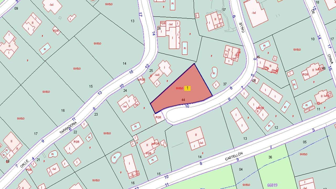 Mark till salu i Chiva - 58 700 € (Ref: 9427761)