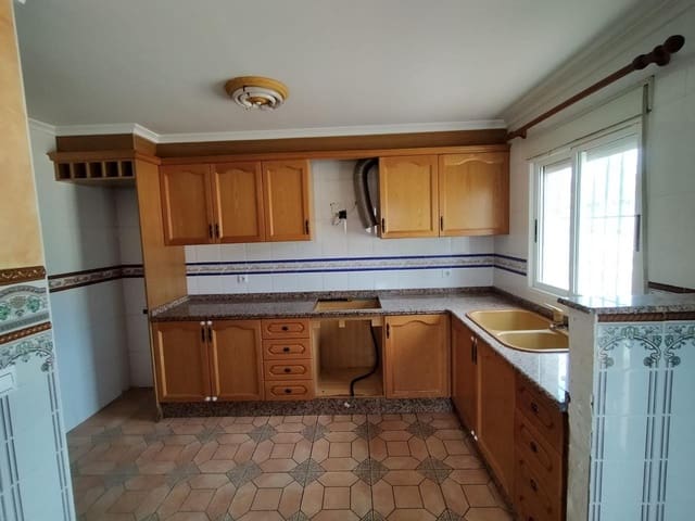 4 sovrum Villa till salu i Montroy med pool - 113 000 € (Ref: 9427764)