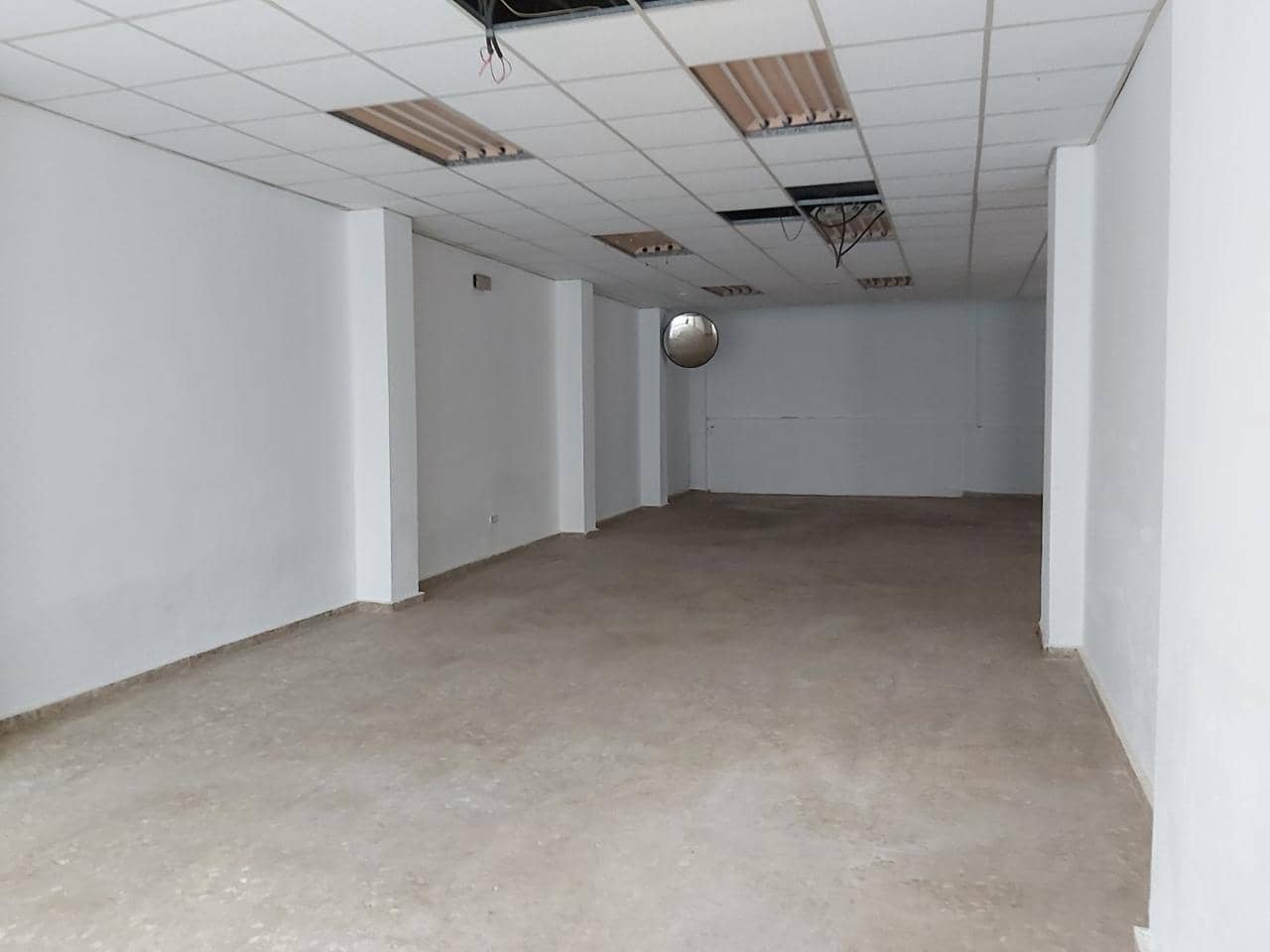 2 makuuhuone Yritys myytävänä paikassa Burjassot - 168 000 € (Ref: 9427773)