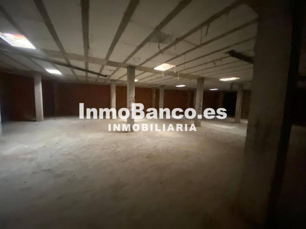 1 bedroom Business for sale in Utiel - € 184,000 (Ref: 9427780)