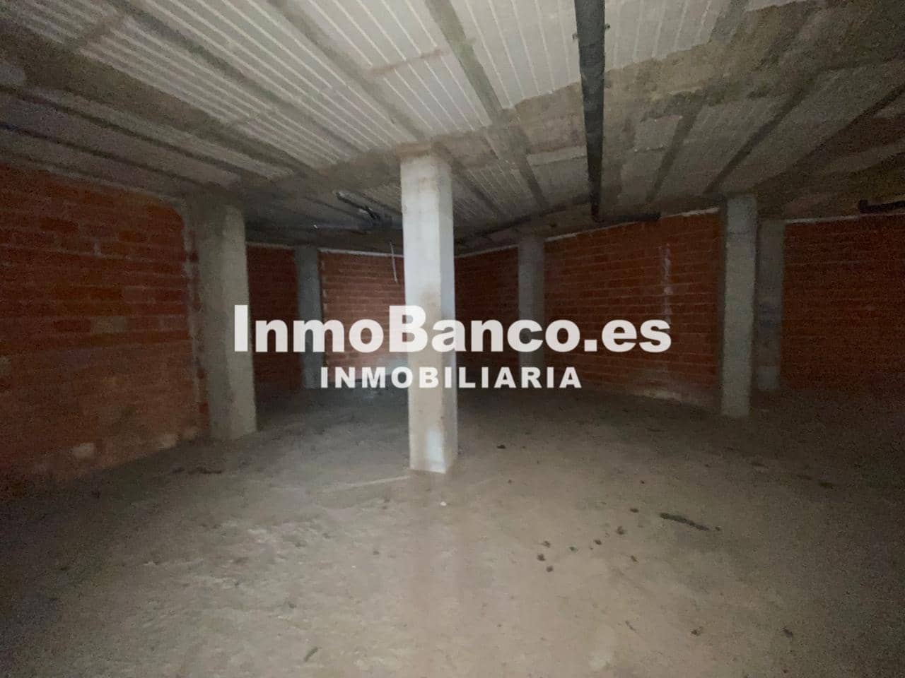 1 bedroom Business for sale in Utiel - € 184,000 (Ref: 9427780)