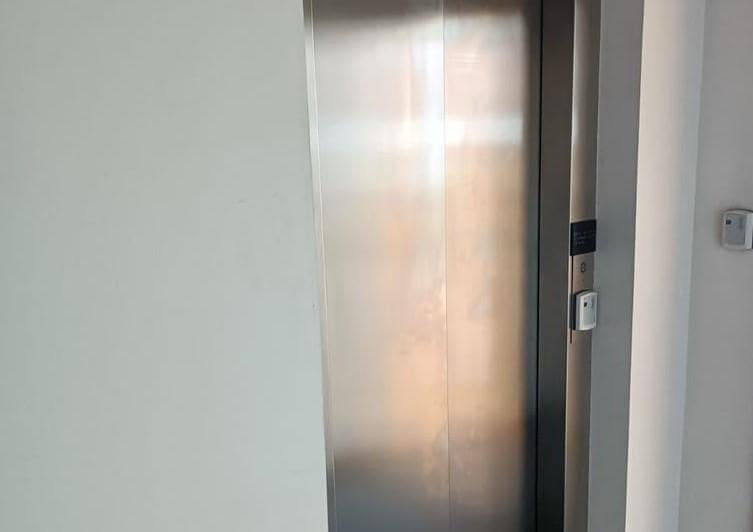 Office for sale in Paterna - € 117,000 (Ref: 9427790)