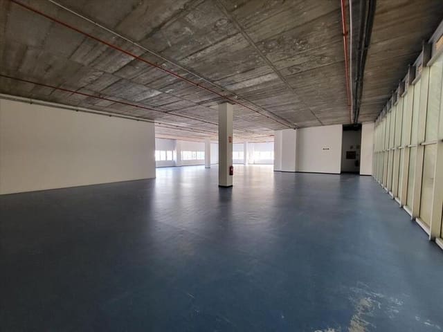 2 sypialnia Biznes na sprzedaż w Miasto Walencja - 1 215 000 € (Ref: 9427792)