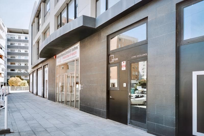 2 sypialnia Biznes na sprzedaż w Miasto Walencja - 1 215 000 € (Ref: 9427792)