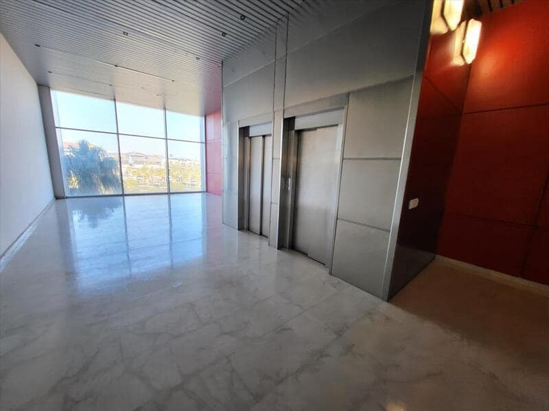 2 sypialnia Biznes na sprzedaż w Miasto Walencja - 1 215 000 € (Ref: 9427792)