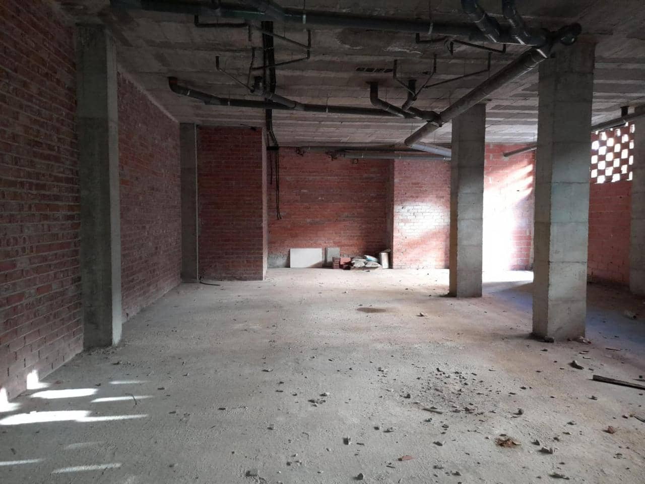 1 bedroom Business for sale in Lliria - € 99,800 (Ref: 9427796)