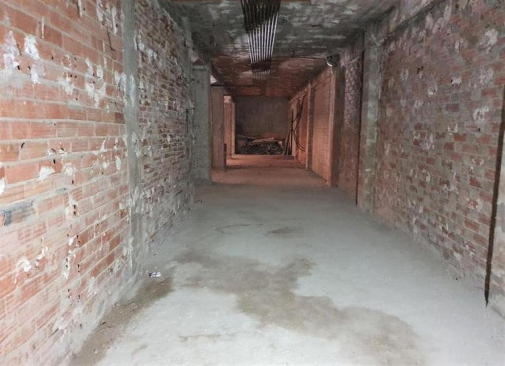 1 bedroom Business for sale in Alzira - € 120,000 (Ref: 9427801)