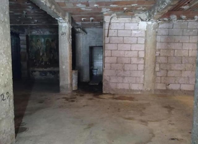 1 quarto Empresa para venda em Alzira - 120 000 € (Ref: 9427801)