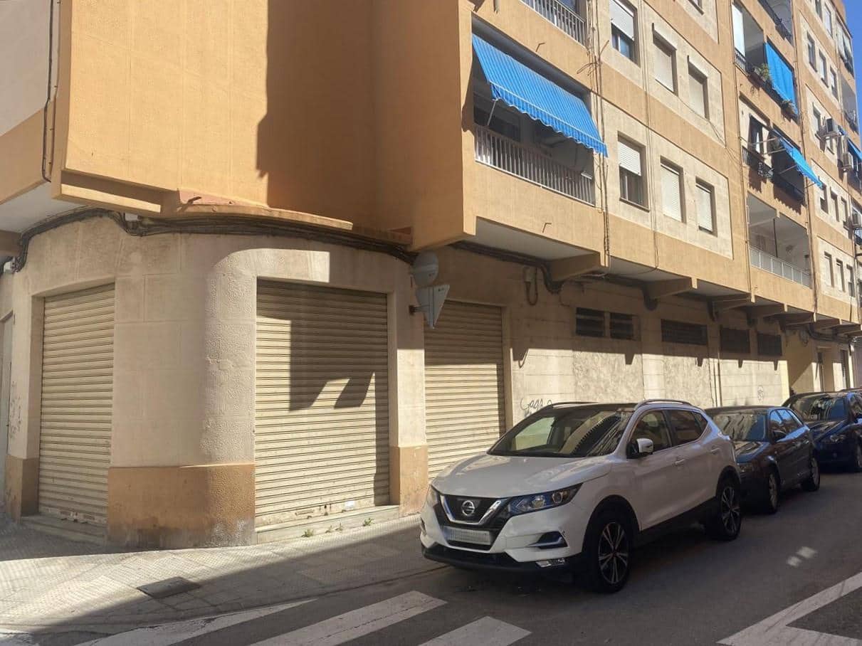 1 bedroom Business for sale in Alzira - € 120,000 (Ref: 9427801)