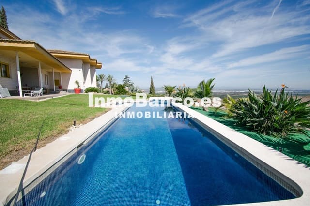 Chalet de 4 habitaciones en Torrent en venta con piscina garaje - 629.000 € (Ref: 9427802)