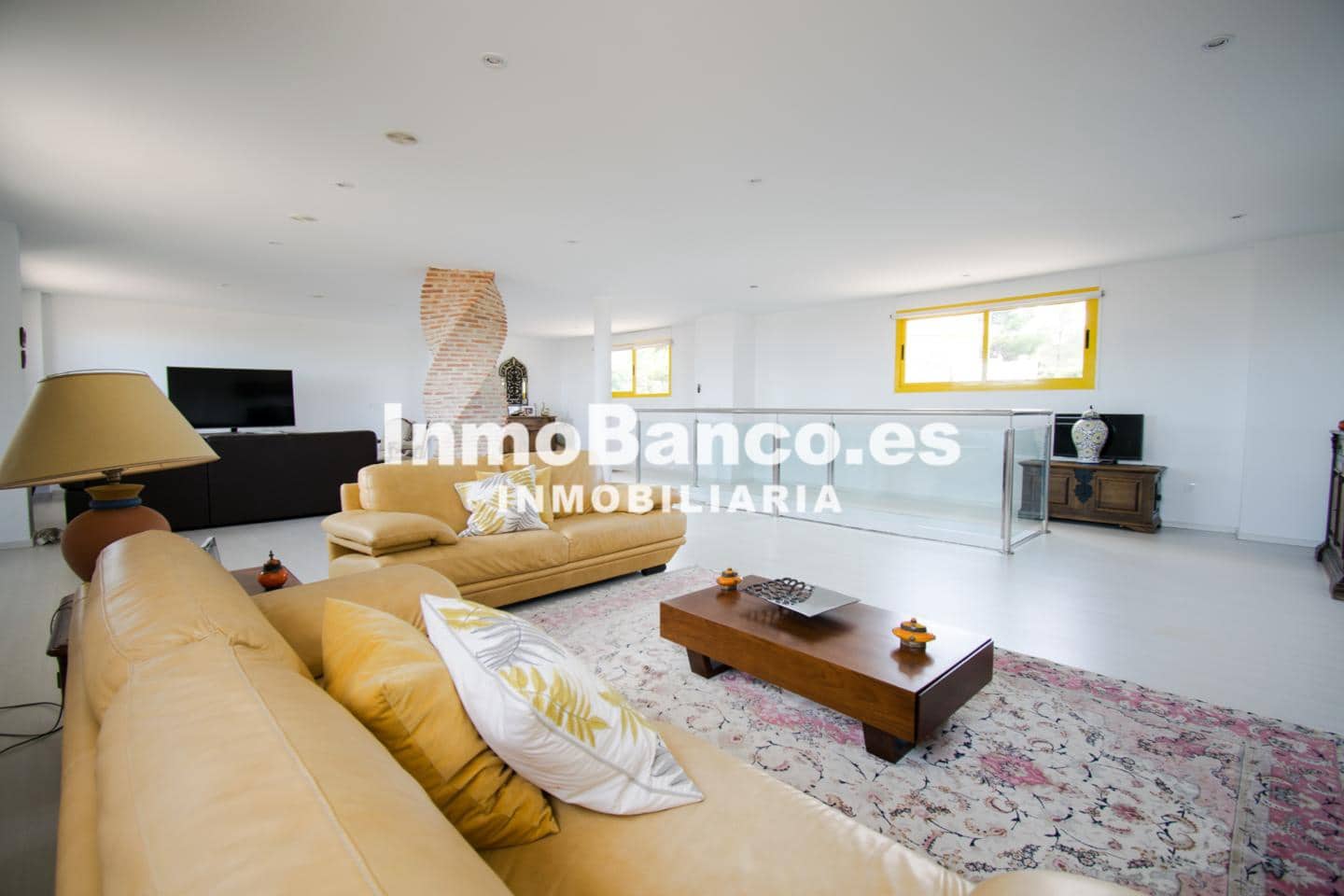 Chalet de 4 habitaciones en Torrent en venta con piscina garaje - 629.000 € (Ref: 9427802)