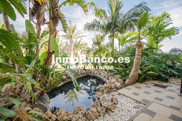 Chalet de 4 habitaciones en Torrent en venta con piscina garaje - 629.000 € (Ref: 9427802)