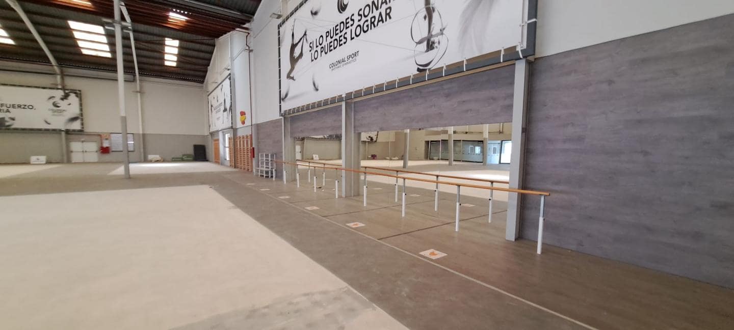 Commercial for sale in Alfafar - € 6,500,000 (Ref: 9427810)