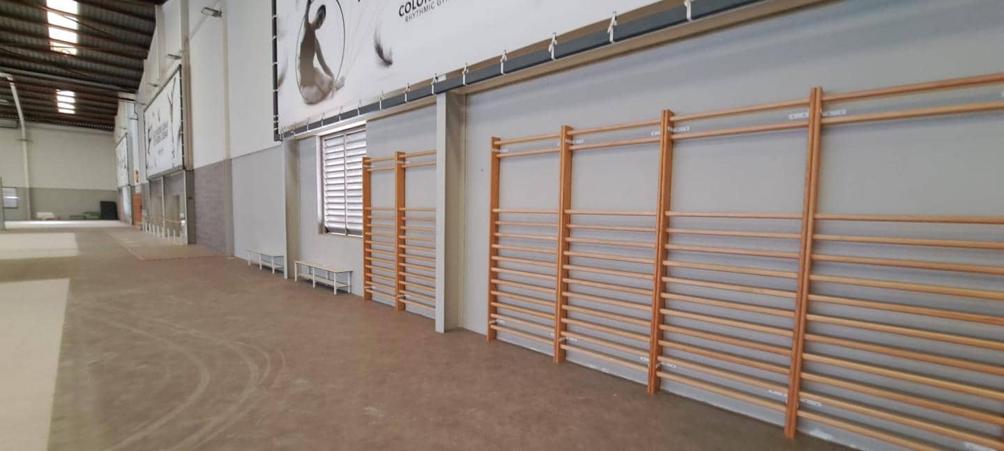 Commercial for sale in Alfafar - € 6,500,000 (Ref: 9427810)