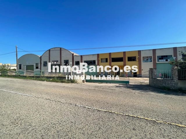 Gewerbe zu verkaufen in Chiva - 690.000 € (Ref: 9427812)