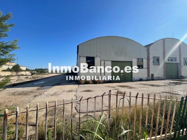 Gewerbe zu verkaufen in Chiva - 690.000 € (Ref: 9427812)