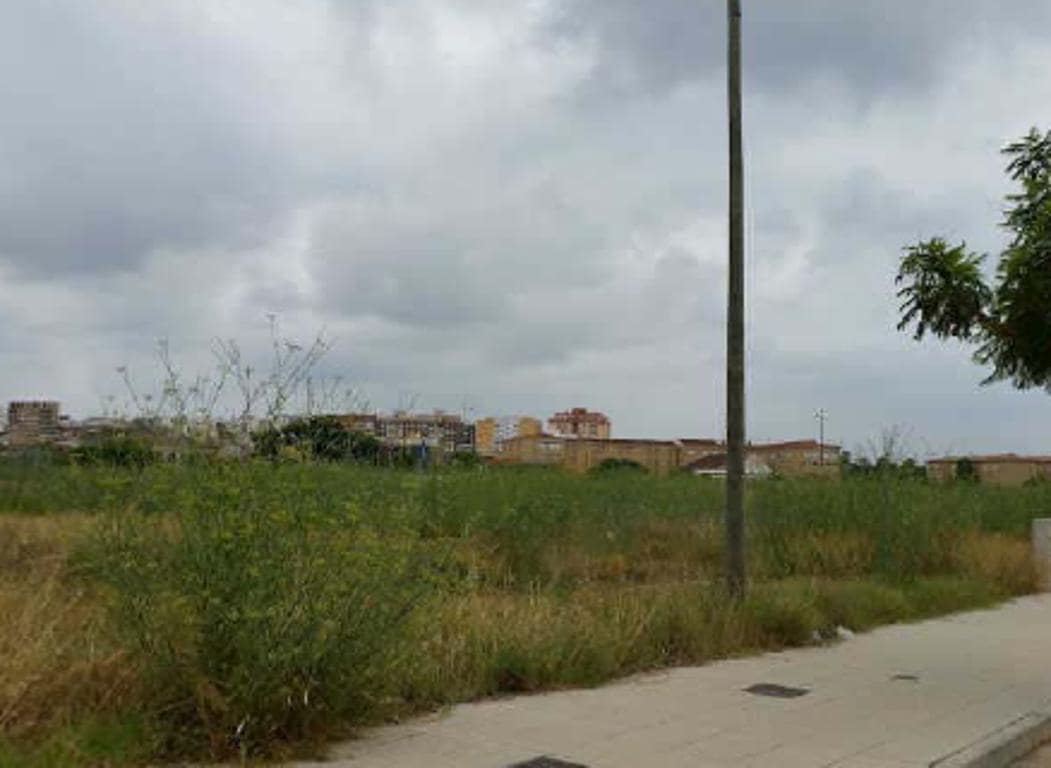 Ubebygd land til salgs i Alzira - € 300 000 (Ref: 9427814)